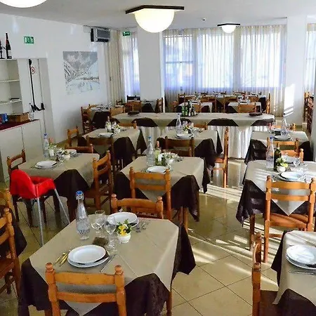 Fabio 酒店