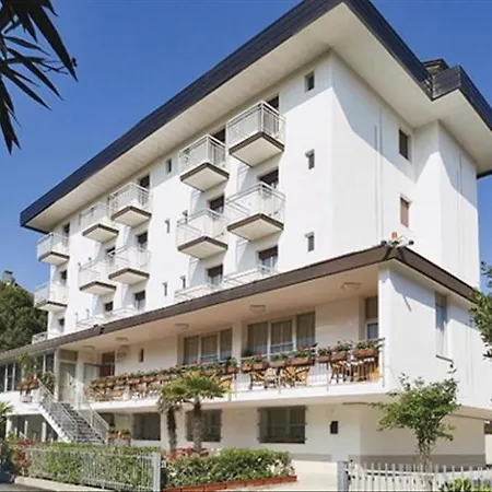 Fabio Hotel San Mauro Mare
